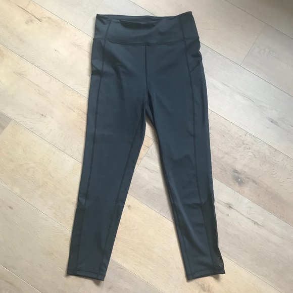 Urban Outfitters Without Walls High Waisted Sheer Detail Running Leggings - Picture 4 of 8